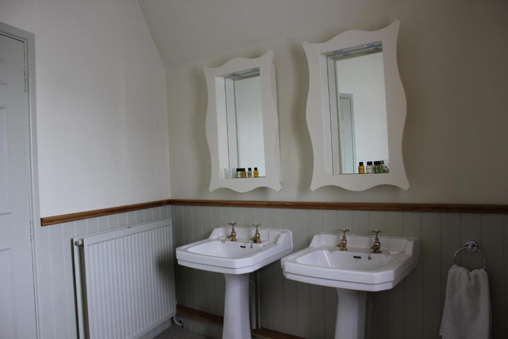 The Golden Pheasant Hotel Burford Zimmer foto